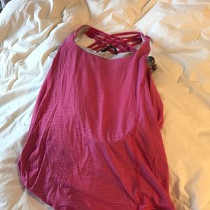 Lululemon sz2 built in bra Pink top